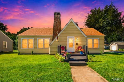 Tiny photo for 306 E Main Street, Bowling Green, MO 63334 (MLS # 26038273)