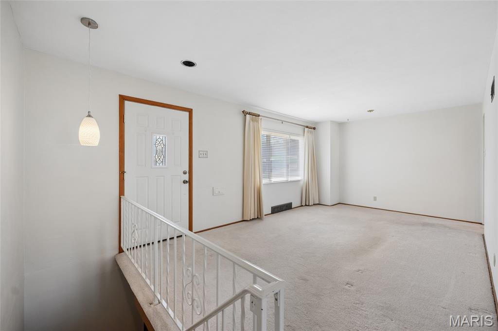 Saxon Manor 1 - Residential