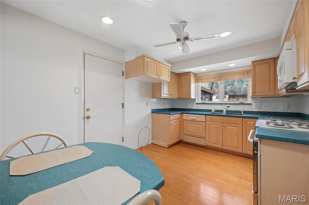 Saxon Manor 1 - Residential