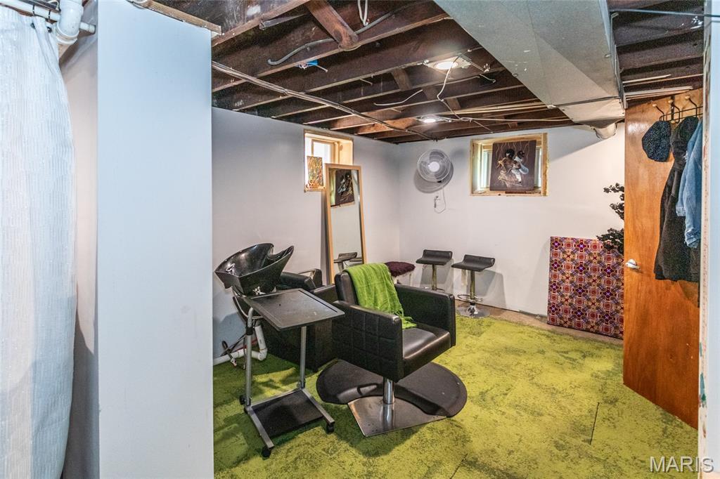 St Louis, Missouri 63130, United States, 4 Bedrooms Bedrooms, ,2 BathroomsBathrooms,Residential,Active,161540