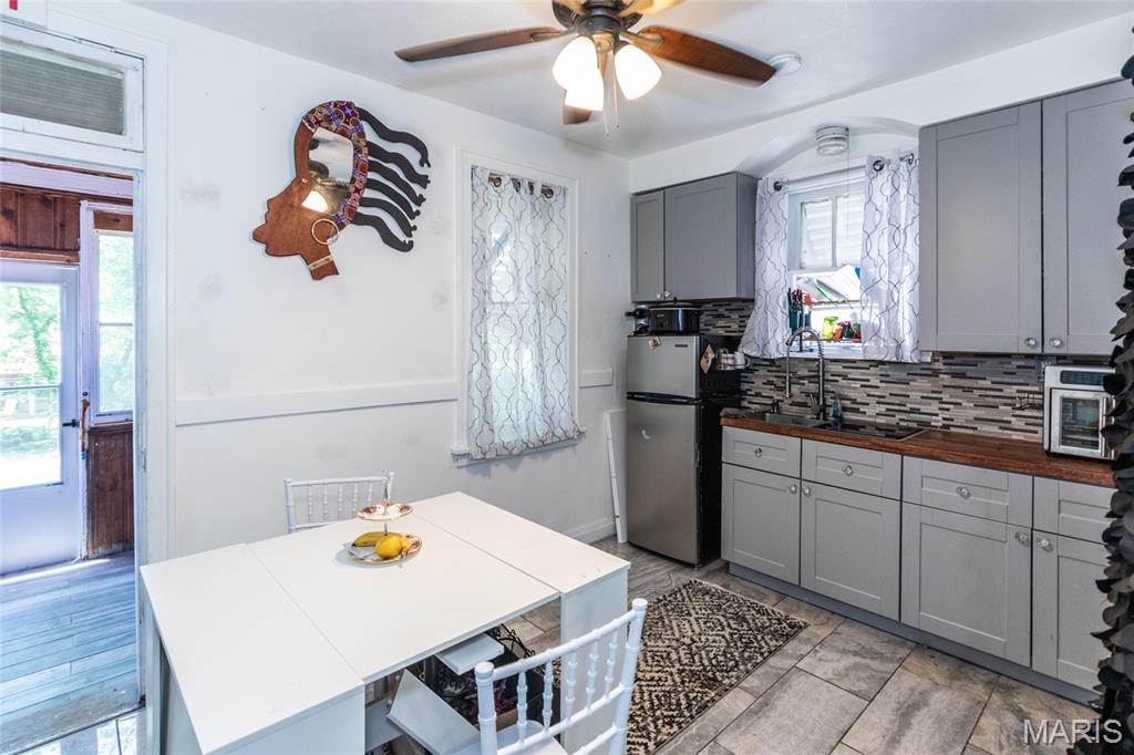 St Louis, Missouri 63130, United States, 4 Bedrooms Bedrooms, ,2 BathroomsBathrooms,Residential,Active,161540