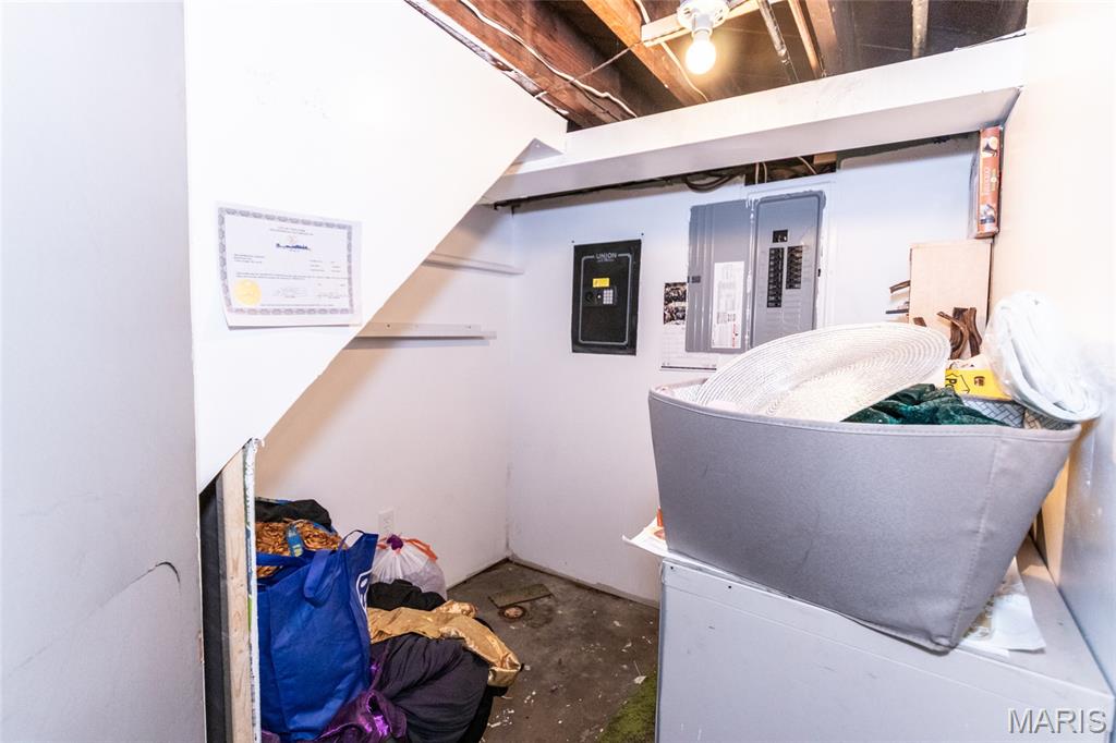 St Louis, Missouri 63130, United States, 4 Bedrooms Bedrooms, ,2 BathroomsBathrooms,Residential,Active,161540