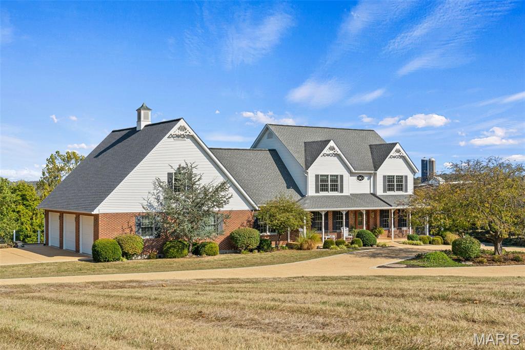 695 Clearview Heights Drive