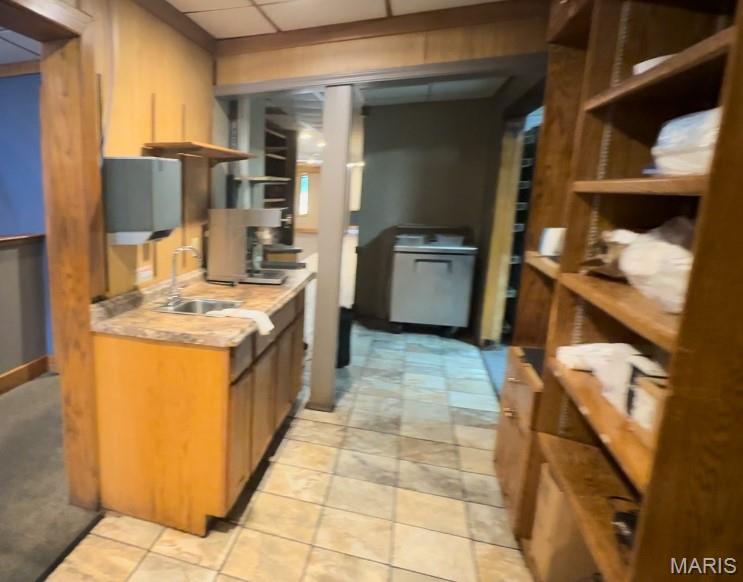 Unknown - Commercial Sale