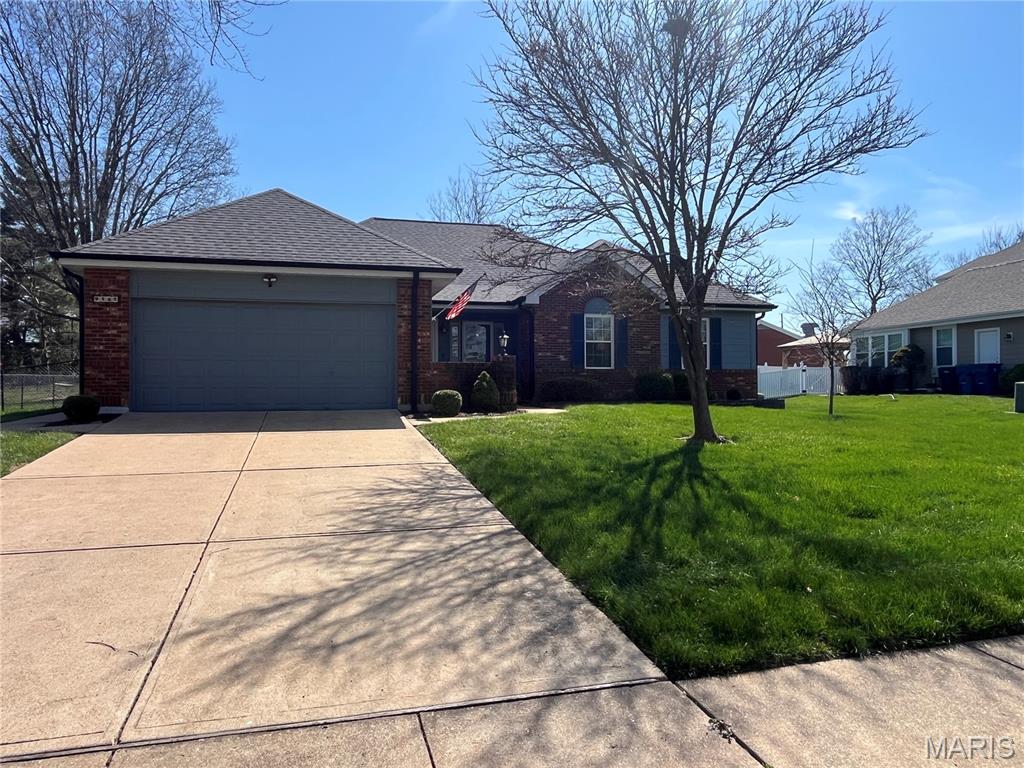 9560 Banyon Tree Court