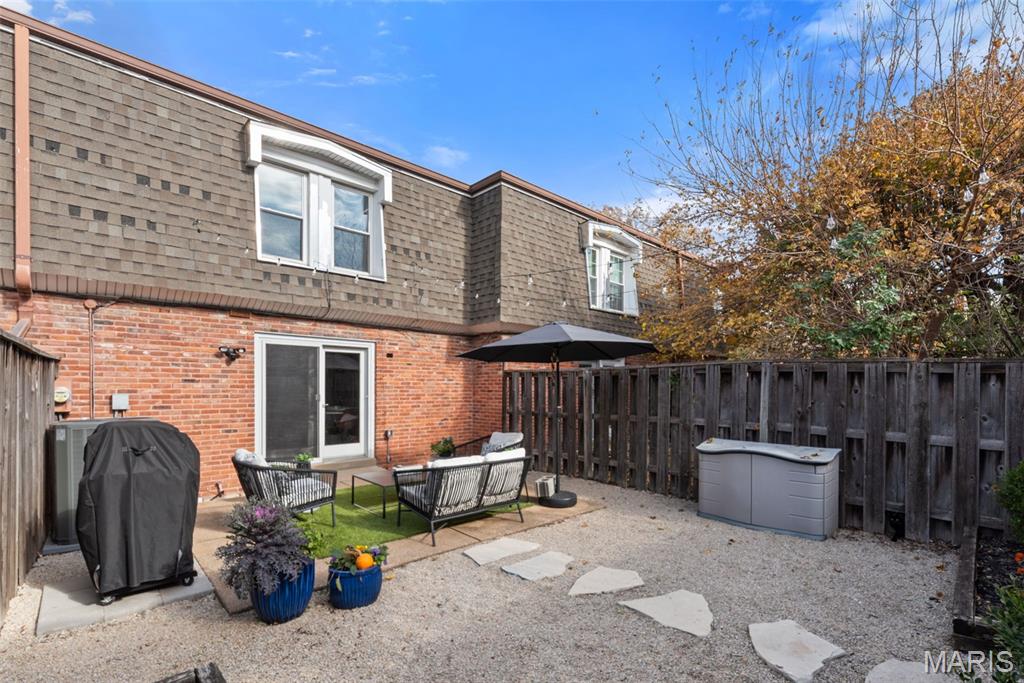 Beau Jardin Townhomes & Condos - Residential