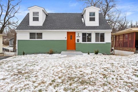 Photo of 8720 Marcella Avenue, St Louis, MO 63121 (MLS # 26002295)