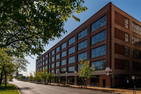4100 Forest Park Avenue 522 St Louis MO 63108