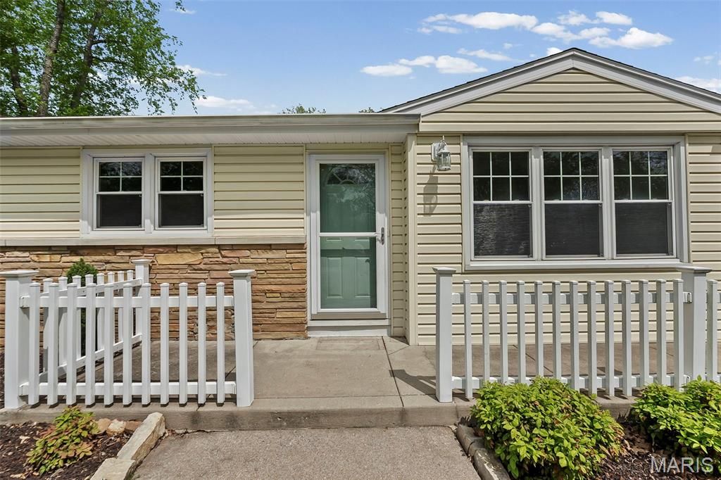 Photo of 366 Edgewood Drive, Cape Girardeau, MO 63703 (MLS # 26026887)