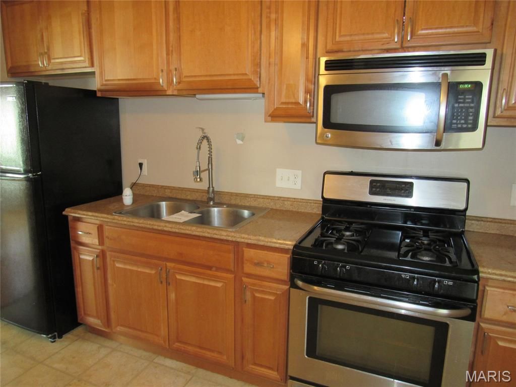Photo of 1090 Lindsay Lane, Florissant, MO 63031 (MLS # 26027448)