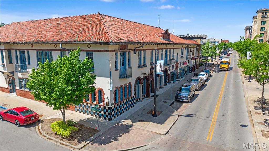 Range D - Commercial Lease