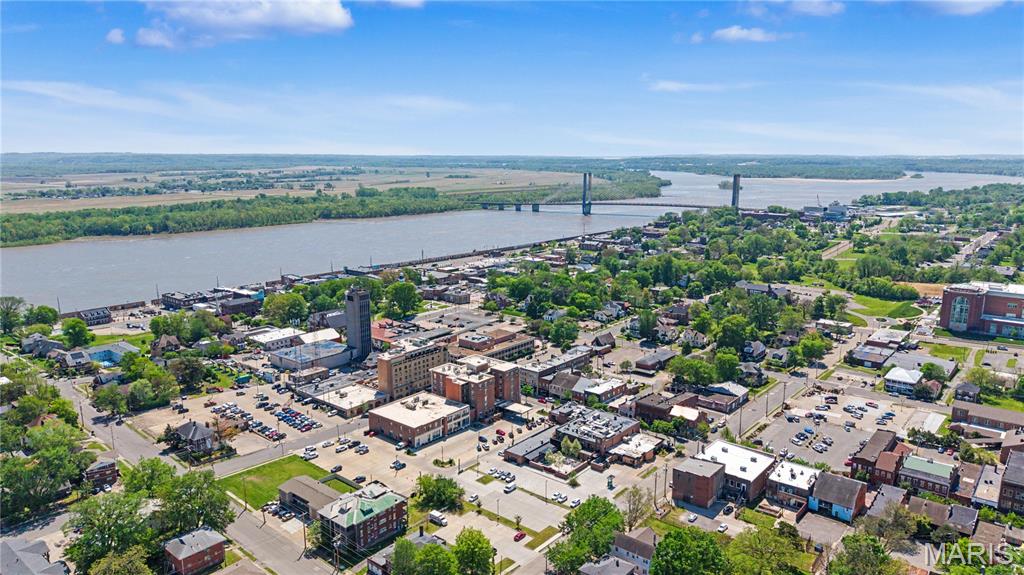 Range D - Commercial Lease
