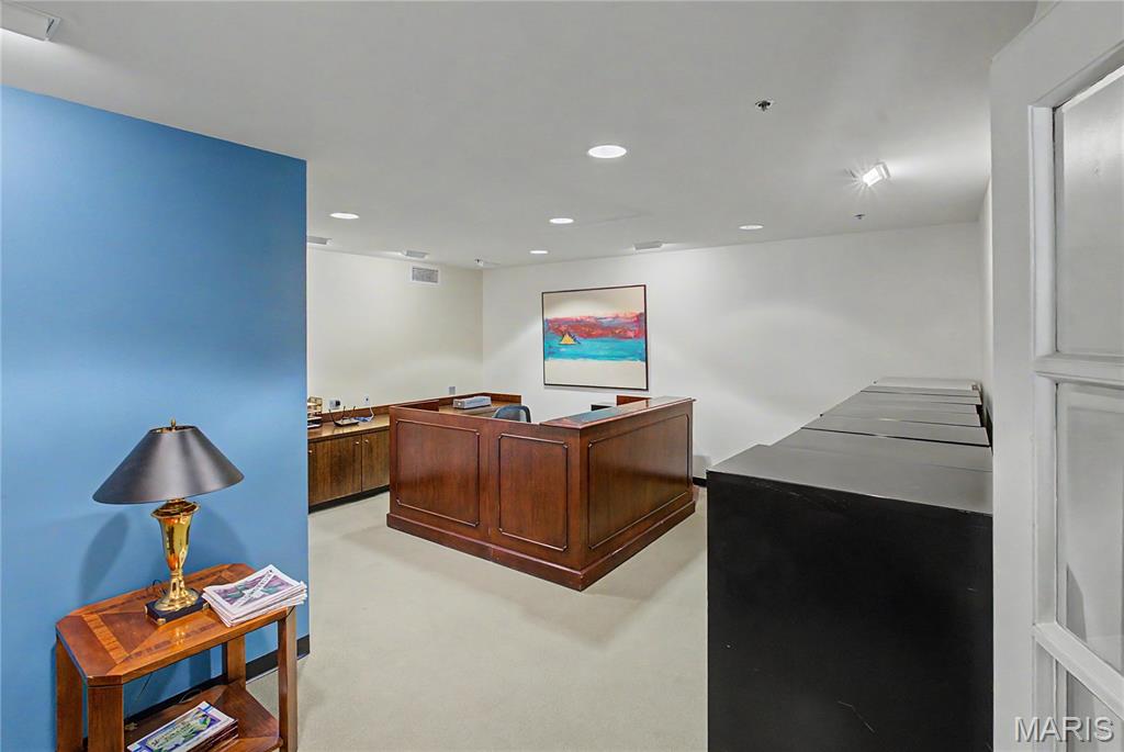 Range D - Commercial Lease