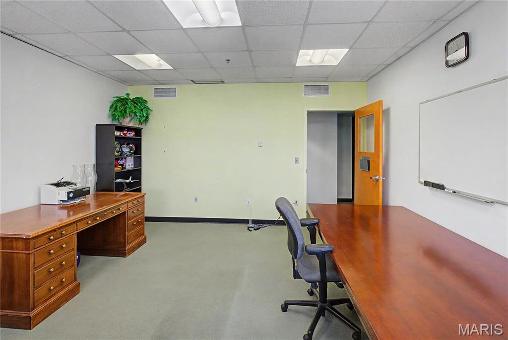 Range D - Commercial Lease