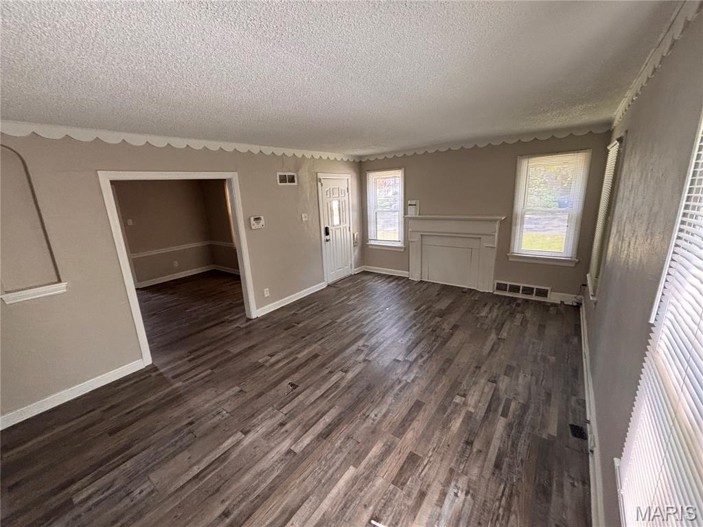 6765 Kenwood Drive