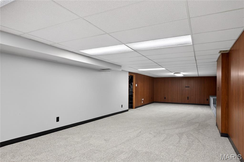 Elmwood Manor - Residential