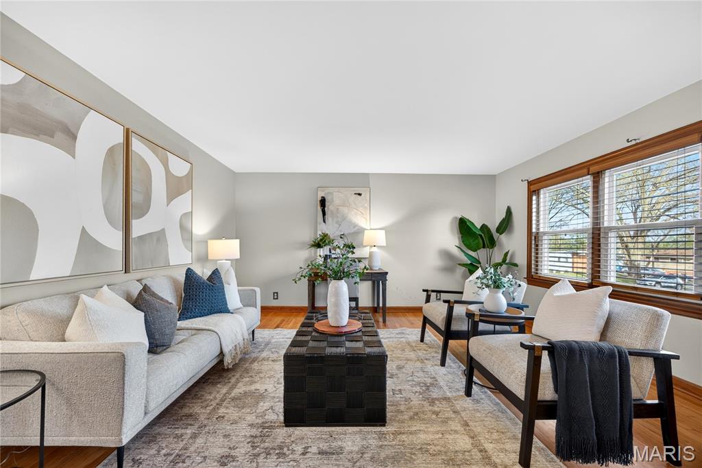 Elmwood Manor - Residential