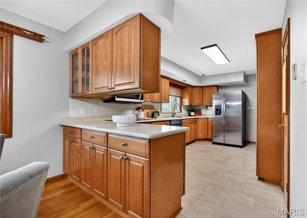 Elmwood Manor - Residential