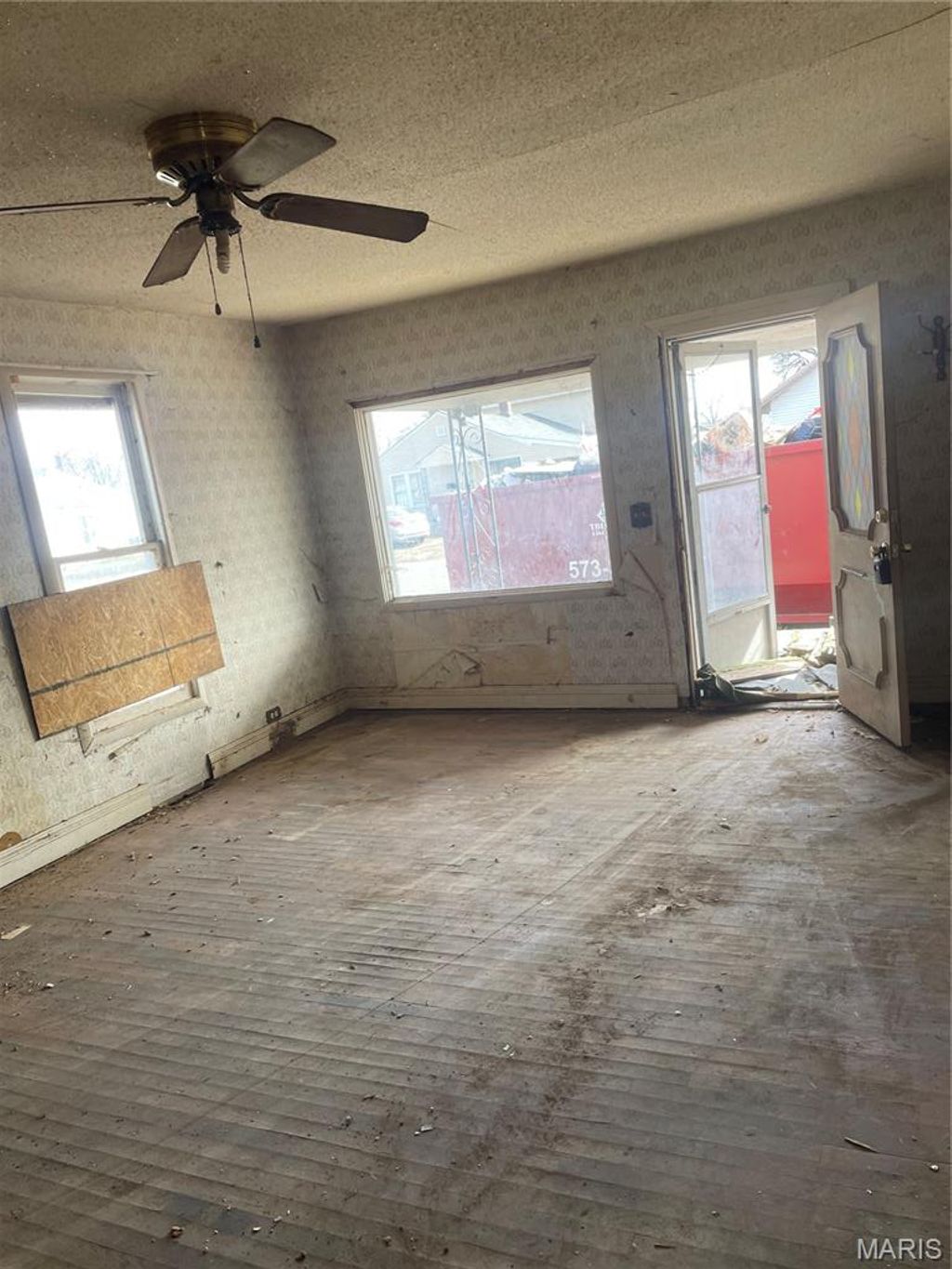 Photo of 720 Matthews Avenue, Sikeston, MO 63801 (MLS # 26019711)