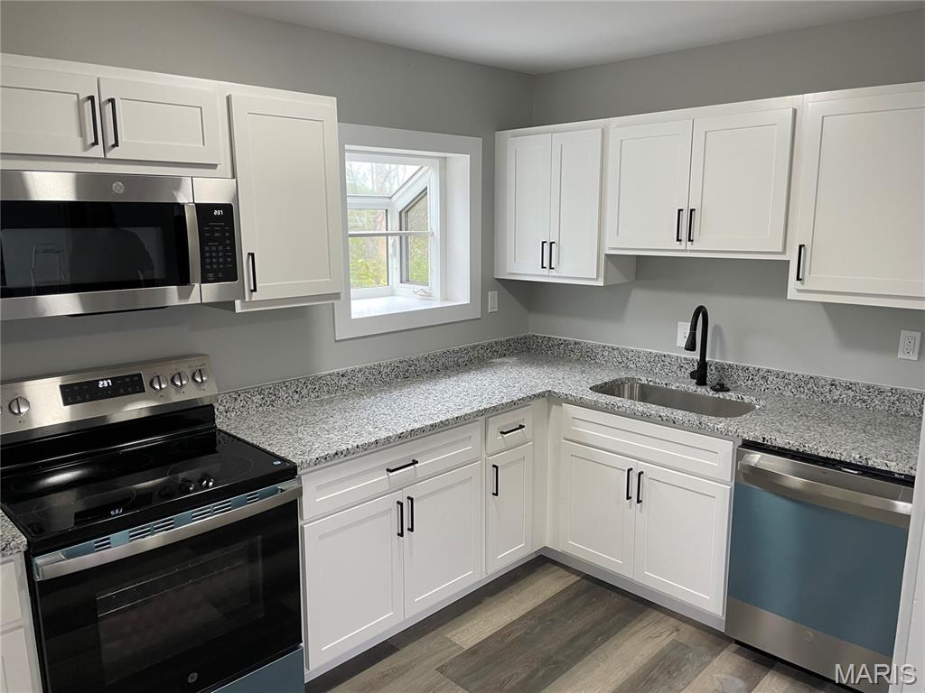 1025 Belmont Terrace