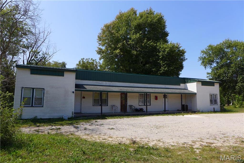 713 - Commercial Sale