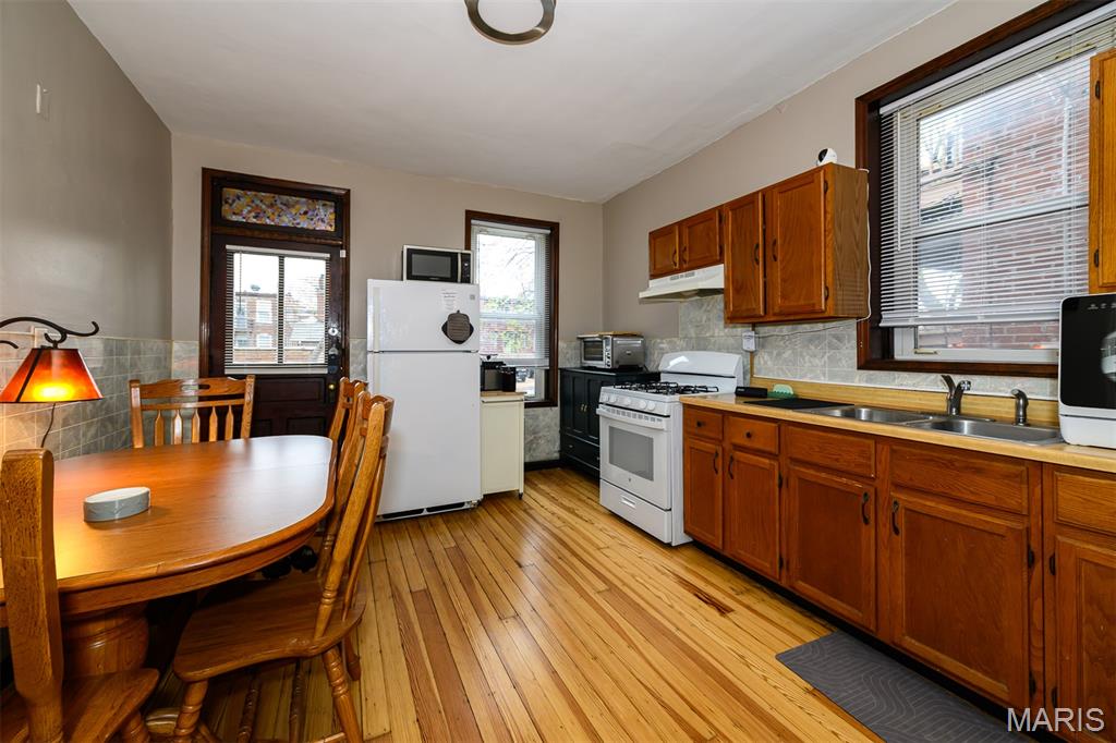 Morrison Peugnets Add - Residential Income