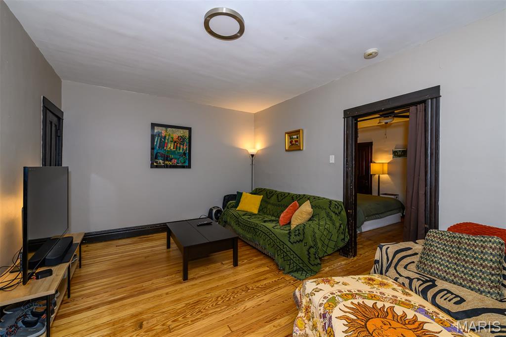 Morrison Peugnets Add - Residential Income