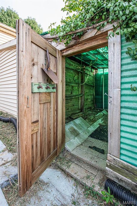 Tiny photo for 7045 Parkwood Street, St Louis, MO 63116 (MLS # 26054653)