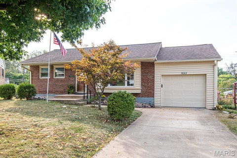 Tiny photo for 7045 Parkwood Street, St Louis, MO 63116 (MLS # 26054653)