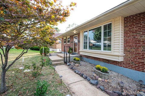 Tiny photo for 7045 Parkwood Street, St Louis, MO 63116 (MLS # 26054653)