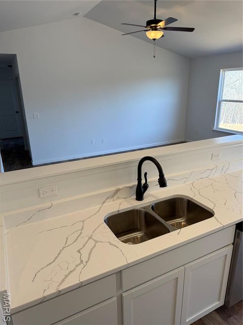 Tiny photo for 17620 Highway F, Bowling Green, MO 63334 (MLS # 26015643)