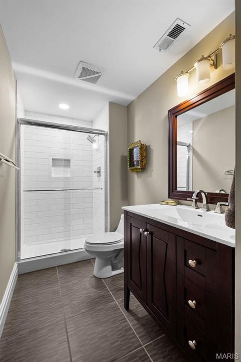 Tiny photo for 1518 Mallard Pointe Court, Chesterfield, MO 63017 (MLS # 26013513)