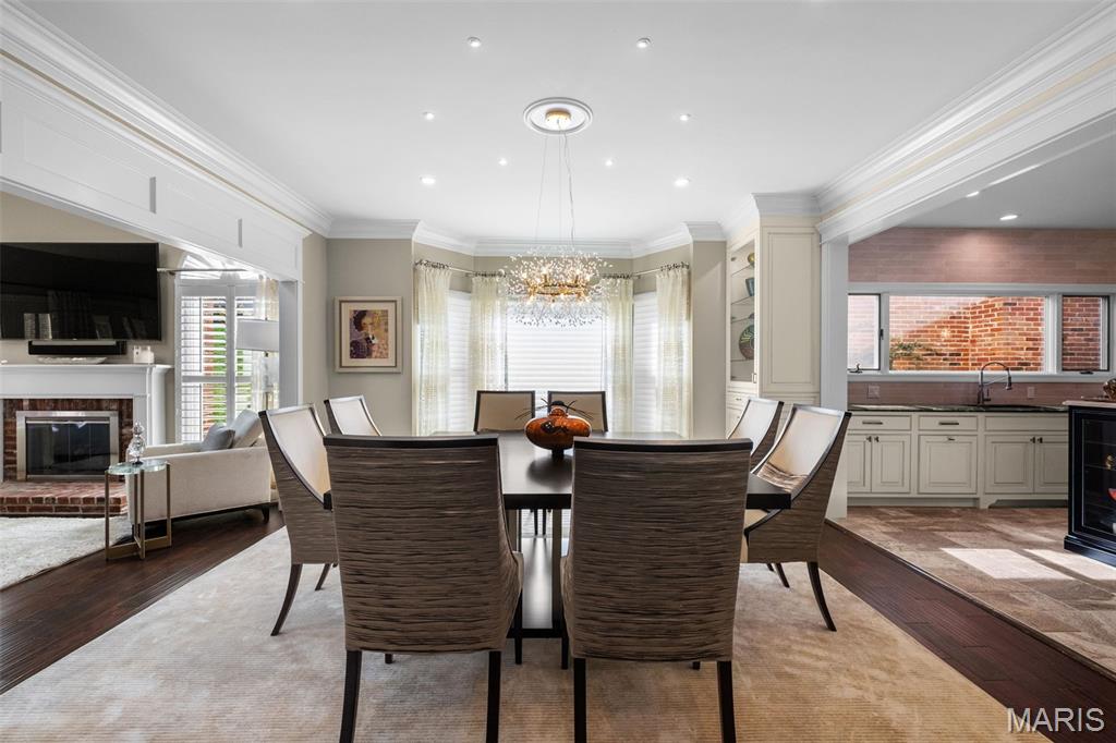 Thousand Oaks Three - Residential