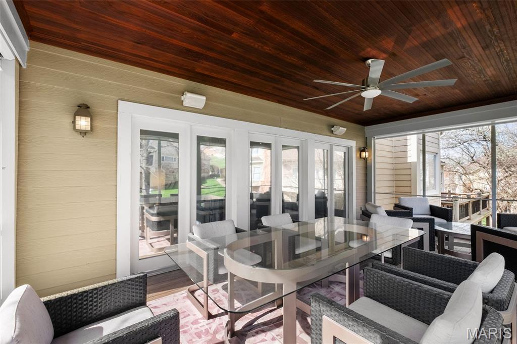 Thousand Oaks Three - Residential