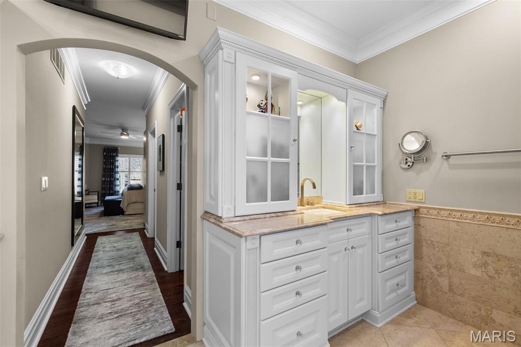 Thousand Oaks Three - Residential