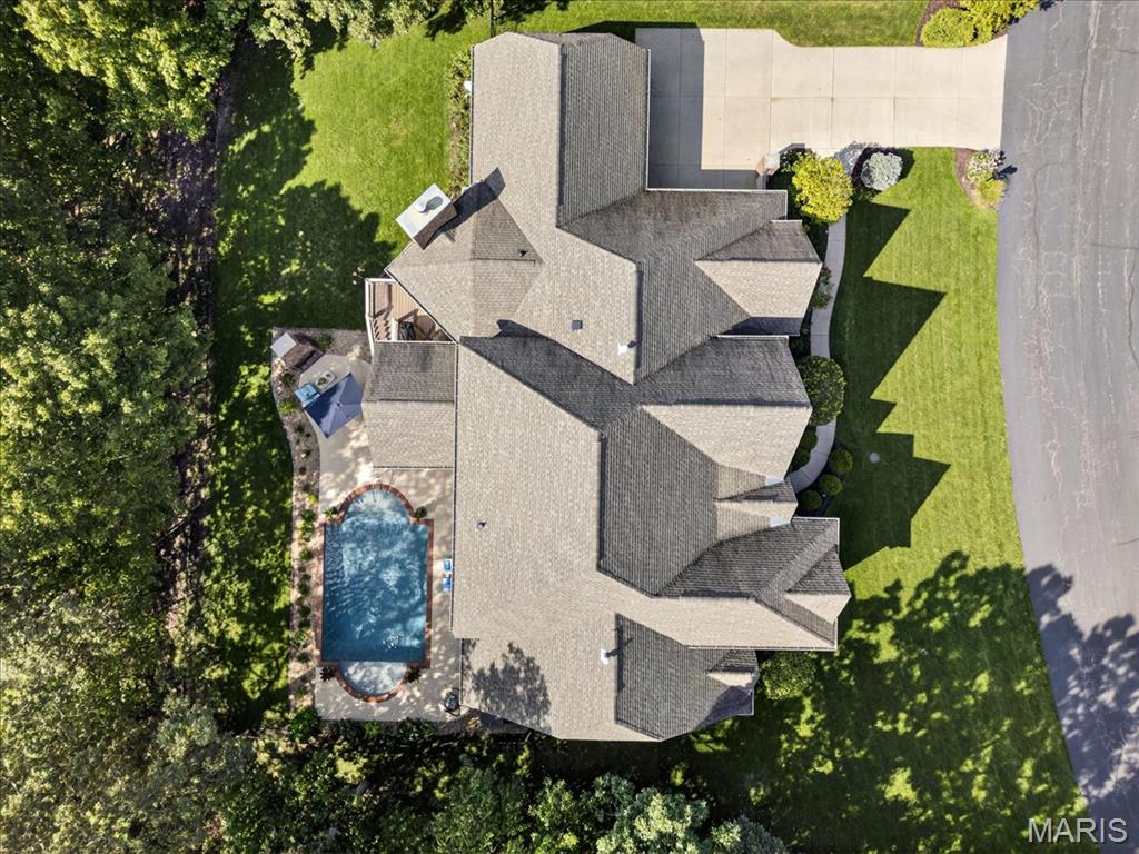49 Grand Meridien Forest
