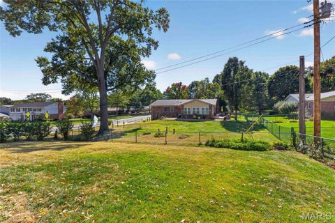Tiny photo for 1704 Black Twig Lane, Kirkwood, MO 63122 (MLS # 26065288)