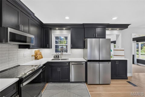 Tiny photo for 1704 Black Twig Lane, Kirkwood, MO 63122 (MLS # 26065288)