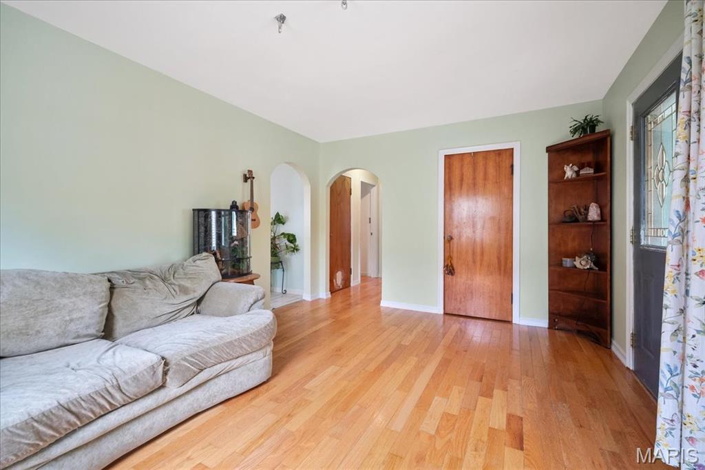 St Charles, Missouri 63301, United States, 4 Bedrooms Bedrooms, ,2 BathroomsBathrooms,Residential,Active,143749