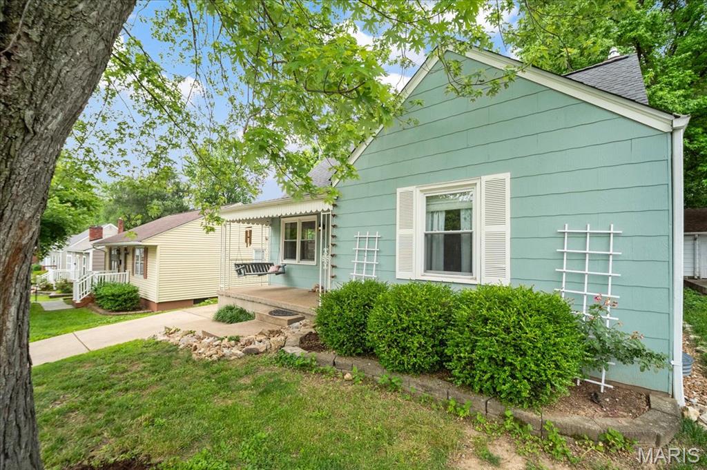 St Charles, Missouri 63301, United States, 4 Bedrooms Bedrooms, ,2 BathroomsBathrooms,Residential,Active,143749