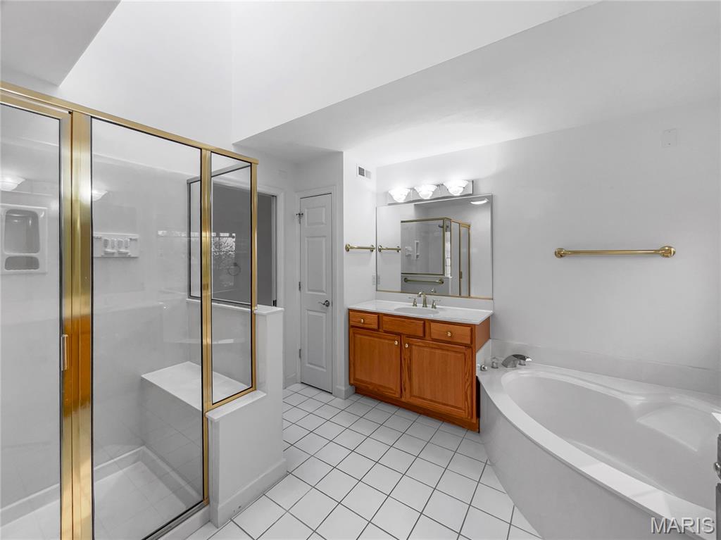 596 Eagle Manor Lane