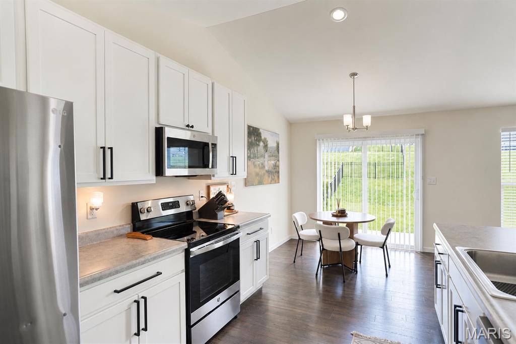 33 Brush Creek Drive