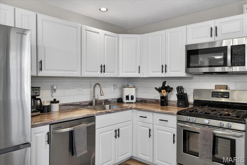 Woodside 19 - Residential