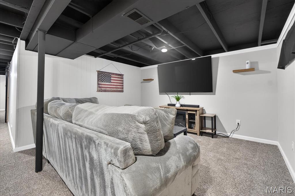 Woodside 19 - Residential