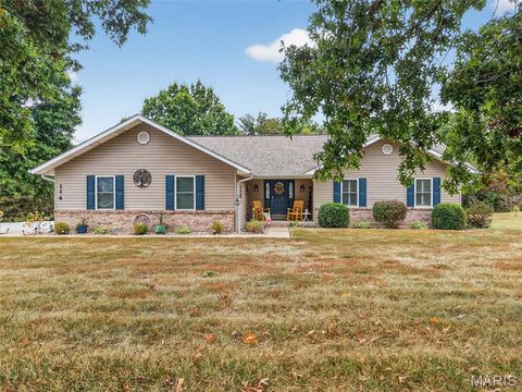 Photo of 114 Quail Trail, Winfield, MO 63389 (MLS # 25067312)