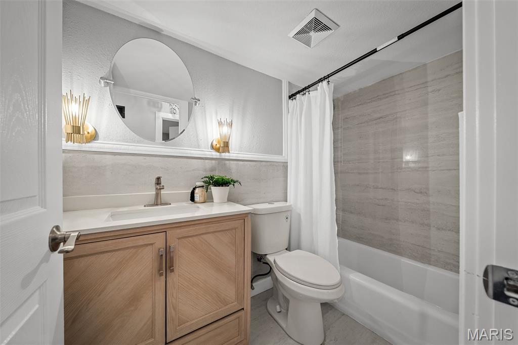 Oak Tree Farm 4 - Residential