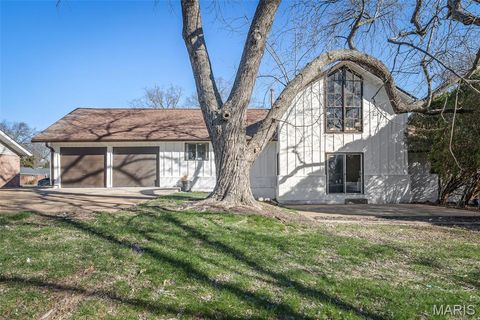 Tiny photo for 500 Kingridge Drive, Ballwin, MO 63011 (MLS # 26010007)