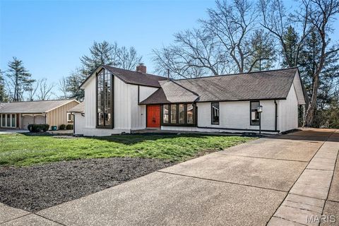 Tiny photo for 500 Kingridge Drive, Ballwin, MO 63011 (MLS # 26010007)