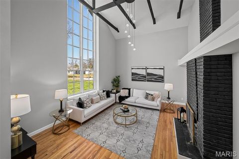 Tiny photo for 500 Kingridge Drive, Ballwin, MO 63011 (MLS # 26010007)