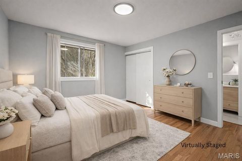 Tiny photo for 500 Kingridge Drive, Ballwin, MO 63011 (MLS # 26010007)